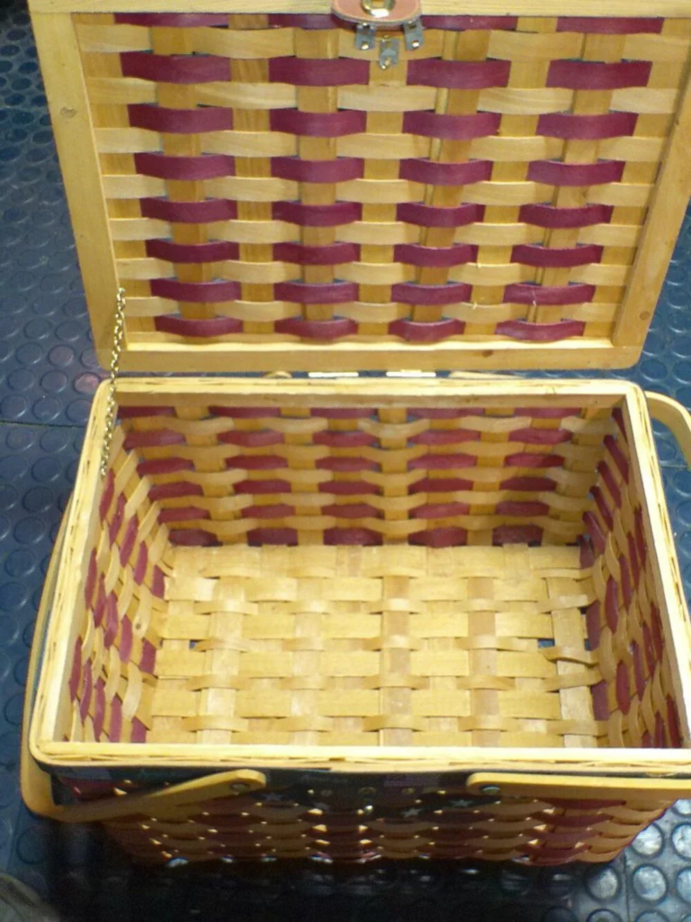 N/A nice basket